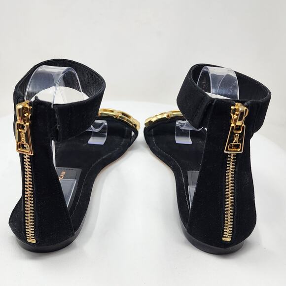 Good American Ankle Wrap Sandals Women 9 Black Suede w/ Gold Chain Detail EUC - Picture 7 of 11